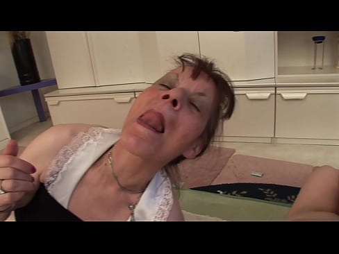❤️ Duha ka lola ug usa ka apohan adunay tulo ka lalaki ❤️ Porno fb sa amon ️❤